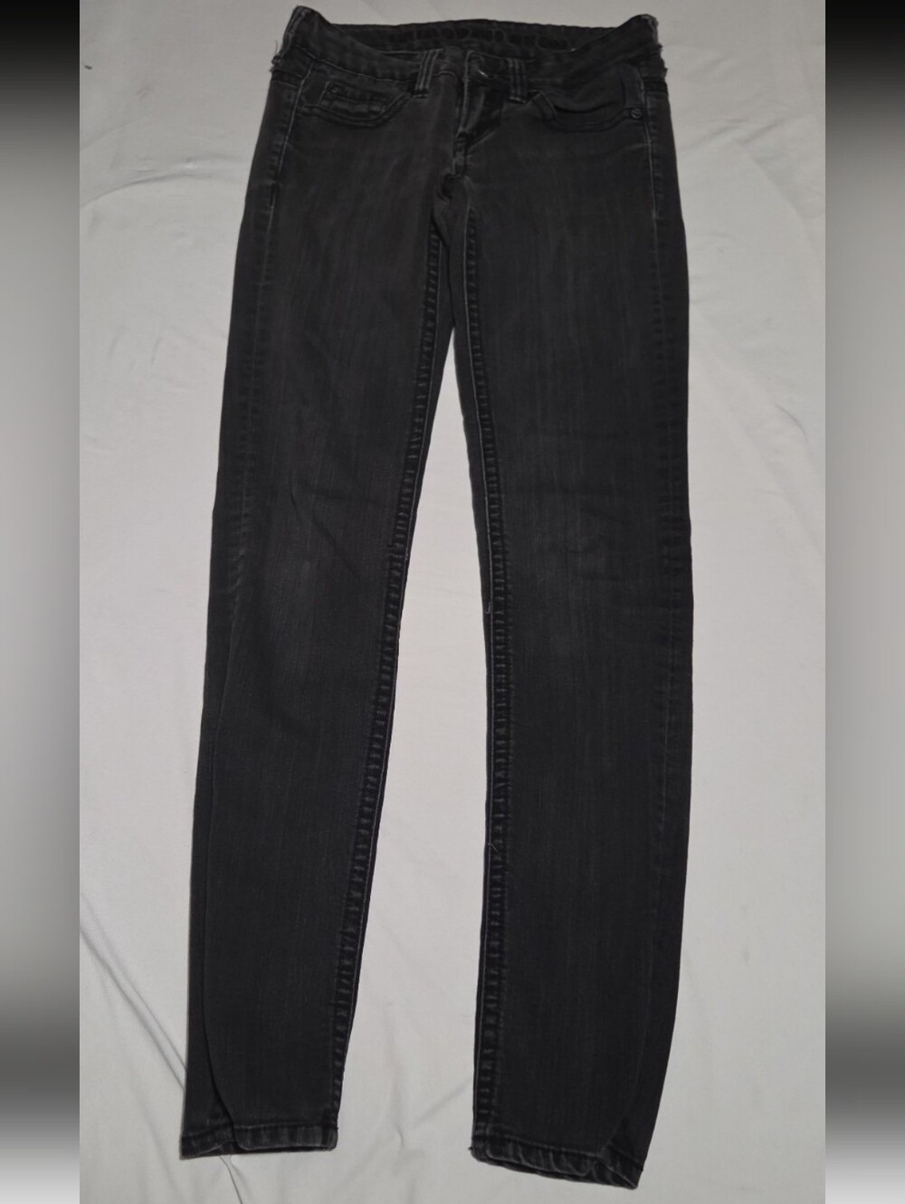 Buffalo Women's size 00 black denim skinny jeans #29